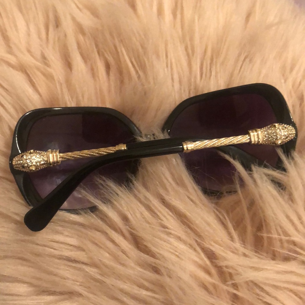 Sunglasses 🕶